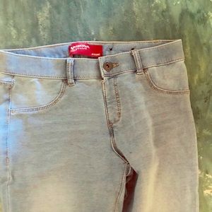 Arizona light wash jeggings